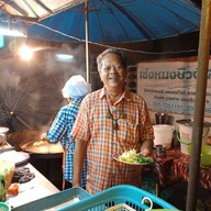 บรรยากาศ หอยทอด หน้าร้านเซ่งหมง