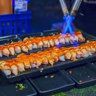 อิสานอินดี้ซูชิย่างไฟ ศูนย์อาหารมีเจริญ อุบลราชธานี