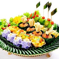อาหารไทยชาววังบุษราคัม