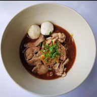 ครัวบ้านมั่น (Food & Noodle) ลำลูกกา 49