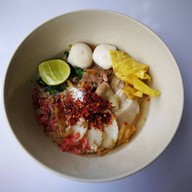 ครัวบ้านมั่น (Food & Noodle) ลำลูกกา 49