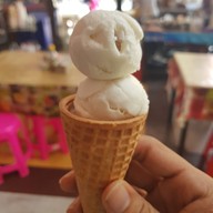 ผัดไทยหลังศาลากลาง