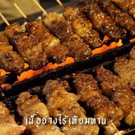 นาย ป. ก๋วยเตี๋ยวเนื้อ-ข้าวขาหมูไร้เทียมทาน บ้านนา