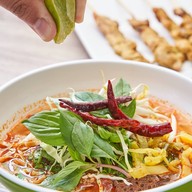 เมนูของร้าน ข้าวซอยน้ำเงี้ยวคุณติงน้อย บางเตย