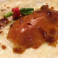 มิราม่าฮอทพอทซีฟู้ดเรสเตอรองท์