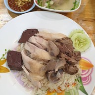 เมนูของร้าน ข้าวมันไก่เจ๊เส่ย วังหิน