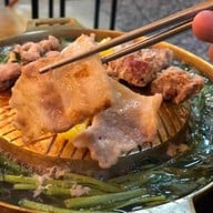 กินดีปิ้งย่างกระทะทอง