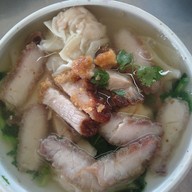 ราชาบะหมี่ ไร่ขิง42