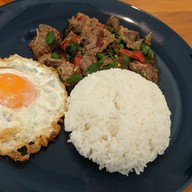 เมนูของร้าน P.S. กะเพราสวนนนท์