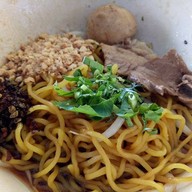 ก๋วยเตี๋ยวเรือป.ประทีป สาขาประชาสงเคราะห์