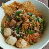 เมนูของร้าน เย็นตาโฟ เจ้น้อย เยาวราช