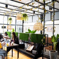 บรรยากาศ Safe House Cafe : The Hideaway Theory