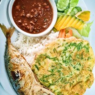 เมนูของร้าน บ้านน้ำพริก ทิวสนโดม มธ