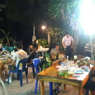 ลาบสะพานคู่