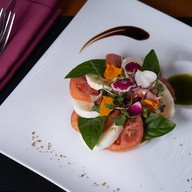 เมนูของร้าน Bodega & Grill