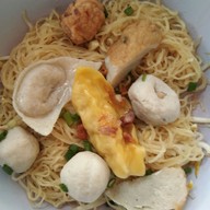 เซียนเส้นลูกชิ้นปลา(เหล่าโหงว) หนองจอก