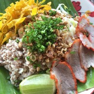 ก๋วยเตี๋ยวในสวน พิกัด ร้านณรงค์พันธุ์ไม้ ก๋วยเตี๋ยวสุโขทัยโบราณ