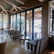 บรรยากาศ THE COFFEE TREE