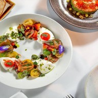 Ivy 47 Restaurant & Bar  สุขุมวิท 47