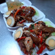 ก๋วยเตี๋ยวหมูสับ อาแปะ หน้า รร นายร้อย สามพราน