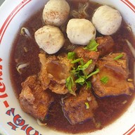 ก๋วยเตี๋ยว โกเด้ง โฮเด้ง หน้า โลตัส เอ็กซ์เพรส ซอย63