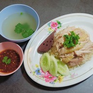 ลุยเลยเจ๊ ข้าวขาหมู-ข้าวมันไก่ตอน  ซอยแมนฮัตตั้น คลองหลวง