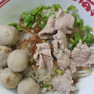 ก๋วยเตี๋ยว โกเด้ง โฮเด้ง หน้า โลตัส เอ็กซ์เพรส ซอย63