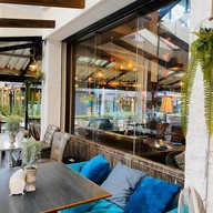 My Corner Dine&Lounge