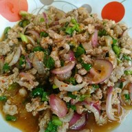 เมนูของร้าน ครัวพีวี (ซ่อมคอม /อาหารตามสั่ง)