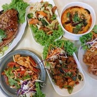 พลอยสิริ ซอยพหลโยธิน 8