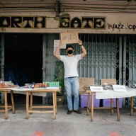 หน้าร้าน North Gate Jazz CO-OP