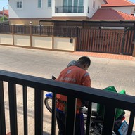 ยำอีโบโซแซ่บ