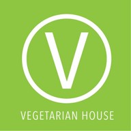 Vegetarian House บ้านมังสวิรัติ FIND US ON MAK MAK FOOD DELIVERY สุขุมวิท 23