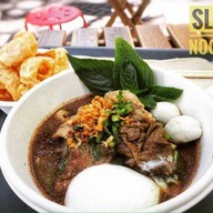 สะเหล่อ ก๋วยเตี๋ยวเรือ