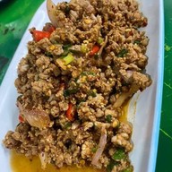 ร้านลาบหนองบัวลำภู คุณป๋อม