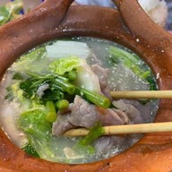 ร้านลาบหนองบัวลำภู คุณป๋อม