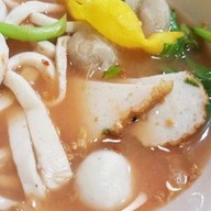 ต้นศรีตรัง  มีโชคพลาซ่า