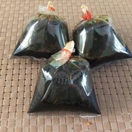 ครอบครัวตัวกลม เจ๊บุ๋ม (กุ้ยช่ายตลาดพลู)