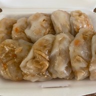 เมนูของร้าน ครอบครัวตัวกลม เจ๊บุ๋ม (กุ้ยช่ายตลาดพลู)