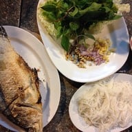 เมนูของร้าน ป.ปลาเผา บางแสน