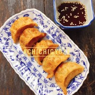 ChiChi Gyoza ชิชิ เกี๊ยวซ่า