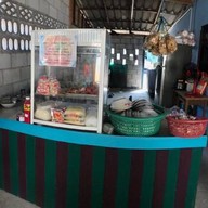 ร้านก๋วยเตี๋ยวตาจ่อย