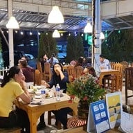 ครัวร่มไทร คลอง1 อาหารไทย ตามสั่ง แหนมเนือง น้ำผลไม้สดปั่น ชา กาแฟ😋เจ้าเก่าเจ้าเดิม 1