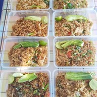 ครัวบ้านมั่น (Food & Noodle) ลำลูกกา 49