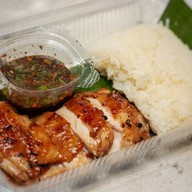 หมูย่างน้ำผึ้งเฮียนพ