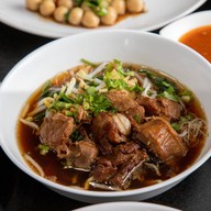 เมนูของร้าน โกเนี้ยว สาขาใกล้รพ.ปากน้ำโพ