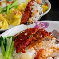 เมนูของร้าน โกเนี้ยว สาขาใกล้รพ.ปากน้ำโพ