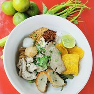 คะนึงหา ต้มเลือดหมู รัชดา28