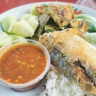 คะนึงหา ต้มเลือดหมู รัชดา28