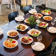 ห้องอาหารเกษมสมัย ศรีราชา